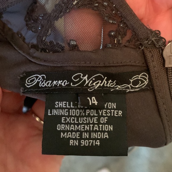 Evening dress - Picture 4 of 4